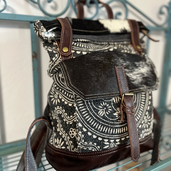 🎒📚🎓Tribal Rug Canvas Leather cowhide Backpack Myra Laptop Work School Backpack - Picture 5 of 8